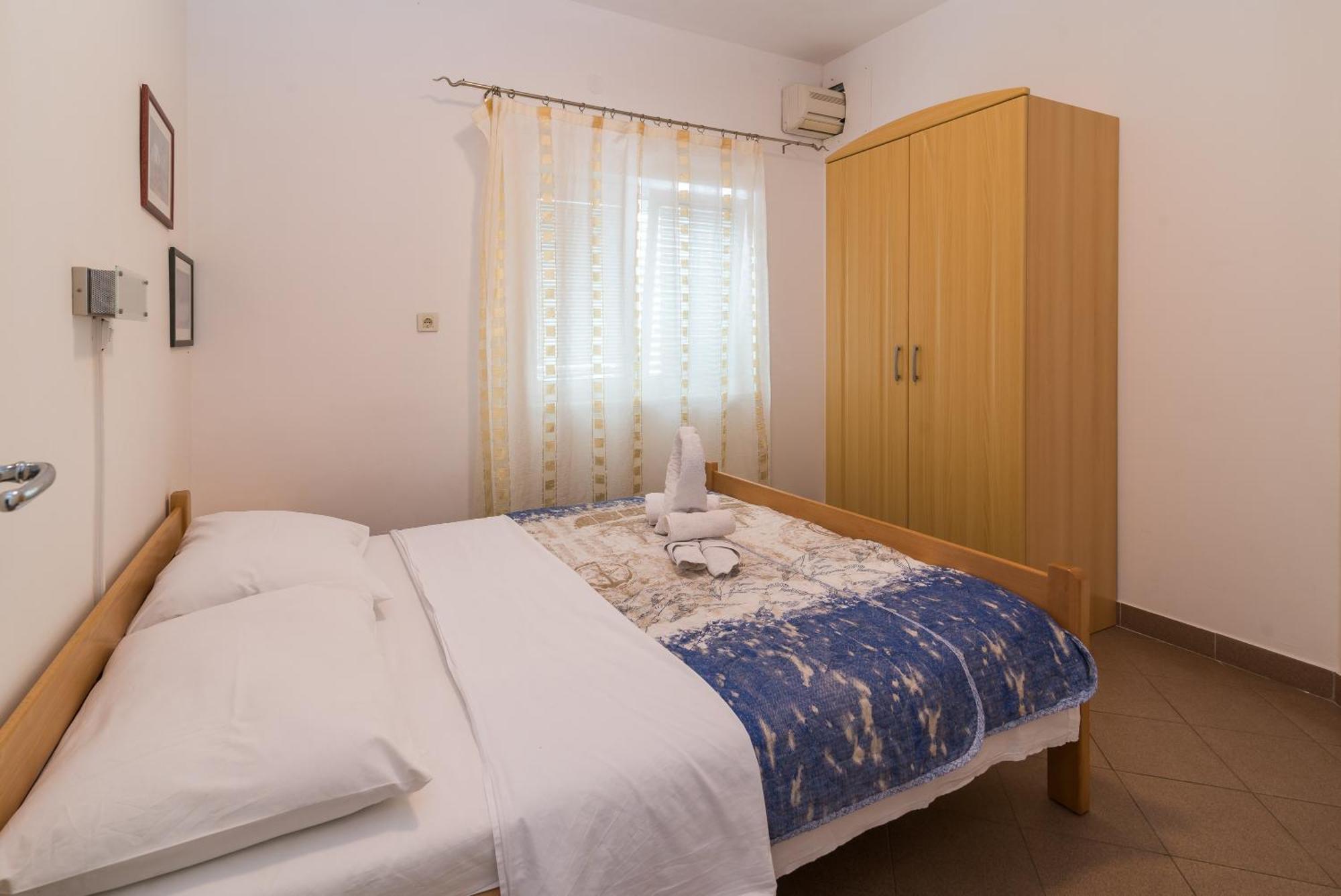 קרק Apartments Irena Krk חדר תמונה