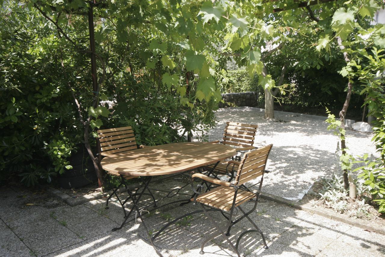 קרק Apartments Irena Krk מראה חיצוני תמונה